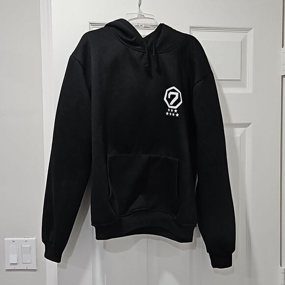 Yugye Om Sweatshirt - Picture 1 of 4